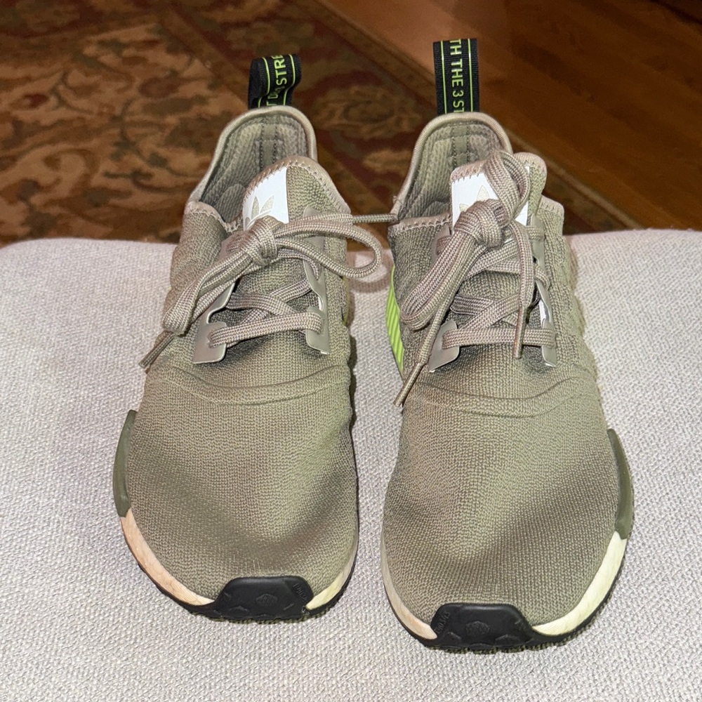 Adidas Men’s NMD R1 Boost Olive Green Size 9